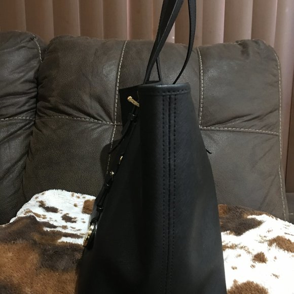 Michael Kors Jet Set Travel Large Saffiano Leather - Picture 4 of 8